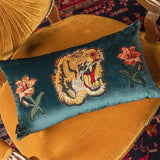 Retro tiger head pillow